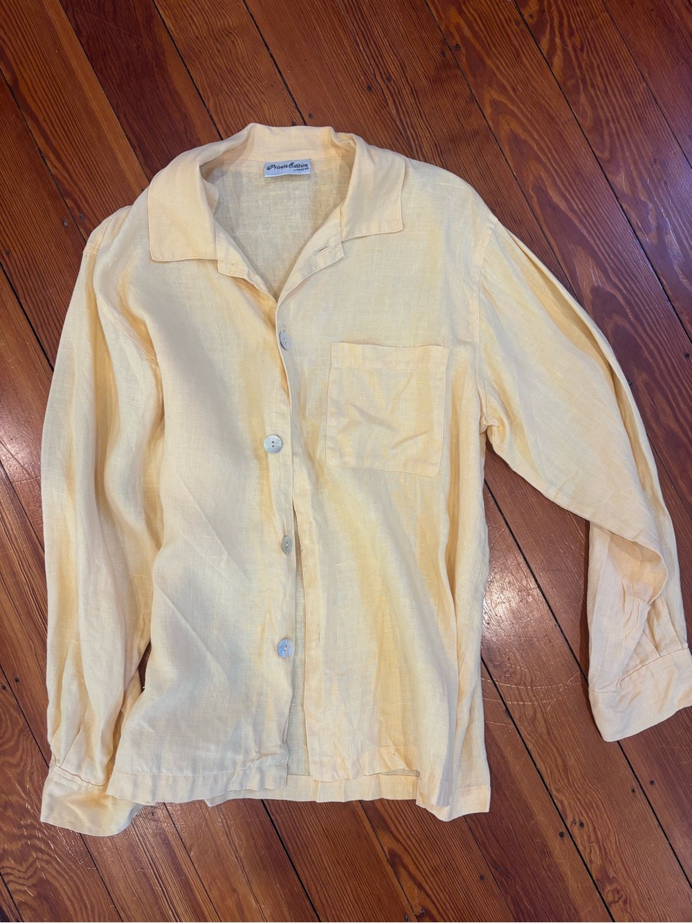 Chicos Butter Yellow 100% Linen Button Up Shirt